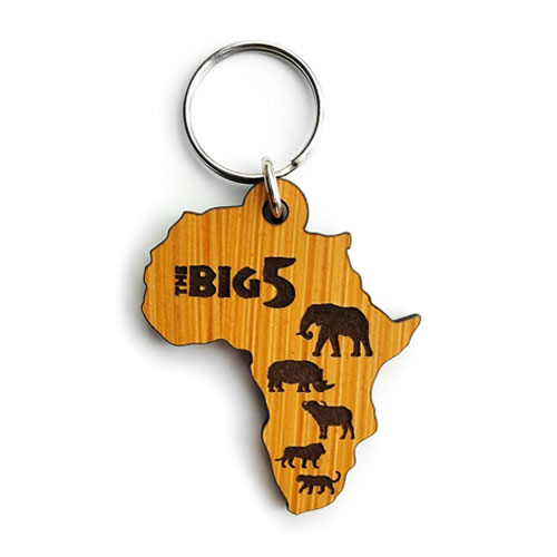 Engraved wooden keyring featuring Big 5 animals on Africa map – unique custom keyring and personalised gift